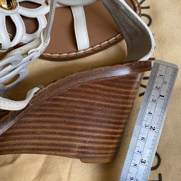 Louis Vuitton wedge sandals - Picture 7 of 8